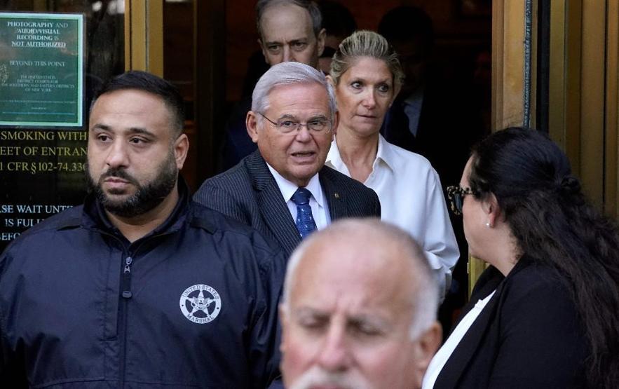 Türkiye düşmanı senatör Bob Menendez'in cezası belli oldu
