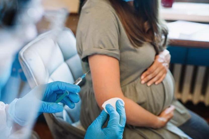 Uzmanından Eris varyantı uyarısı: Gebelere bulaşma riski daha yüksek