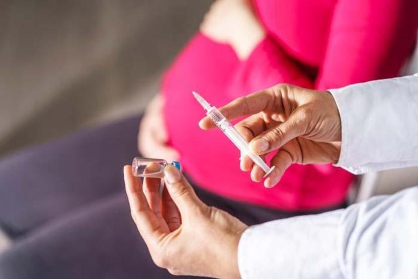 Uzmanından Eris varyantı uyarısı: Gebelere bulaşma riski daha yüksek