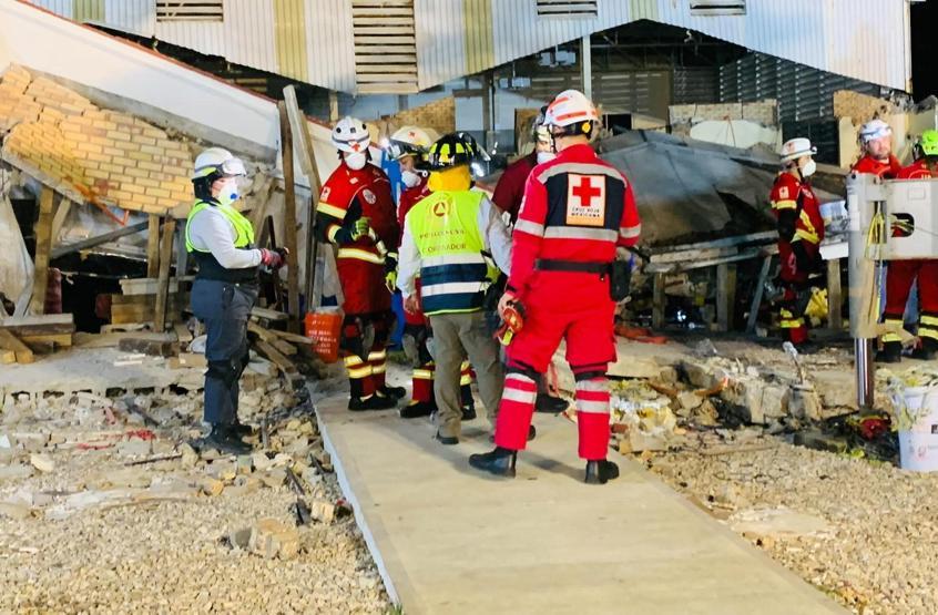 Meksika’da kilisenin çatısı çöktü: 9 ölü