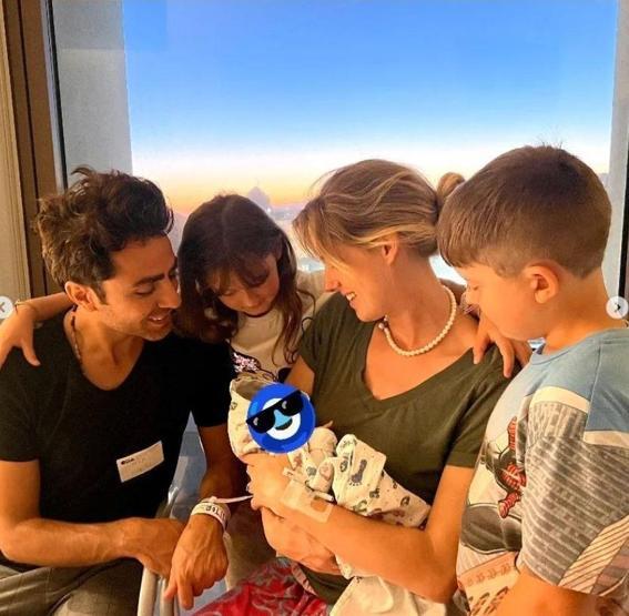Wilma Elles üçüncü kez anne oldu