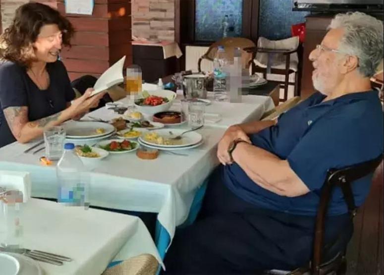 Metin Akpınarın 35 yıl sonra ortaya çıkan kızının ikizi de varmış