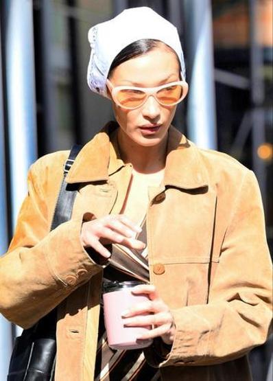 Filistin asıllı Bella Hadid: Telefon numaram sızdırıldı, her gün ölüm tehditleri alıyorum