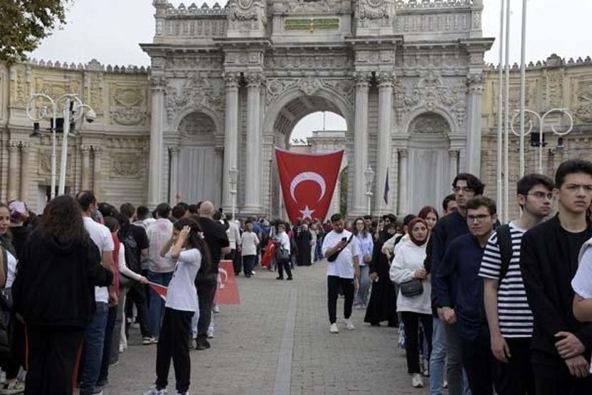 Milyonlar Ataya koştu: Anıtkabir ve Dolmabahçe hıncahınç doldu