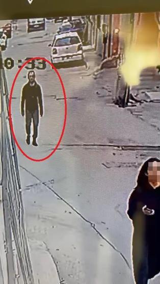 Okul yolundaki kız çocuğuna taciz! Gözü kararmış kendisini tutamamış!