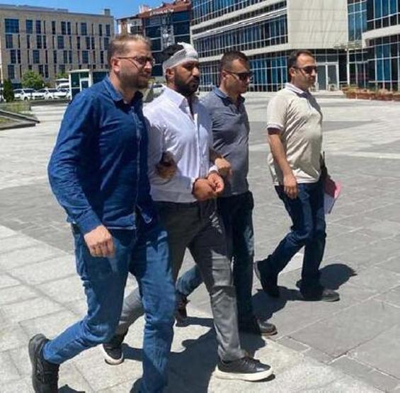 Müşteri alma kavgası kanlı bitti! 'Olayın buralara geleceğini bilmiyordum'