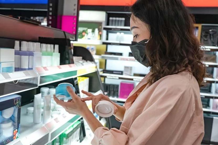 Bu kozmetik ürünlerine dikkat Tehlike saçıyor