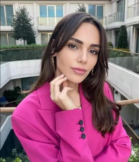 Yağmur Tanrısevsin ile Barış Alper Yılmaz aşk mı yaşıyor