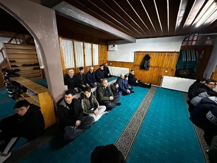Cuma namazı saat kaçta 17 Mayıs 2024 İstanbul, Ankara, İzmir cuma namazı vakti, saati