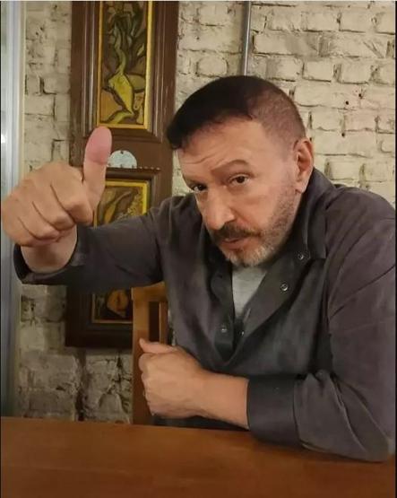 Mustafa Topaloğlundan esprili uzay paylaşımı