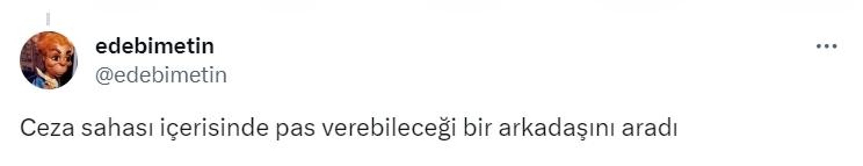 Futbolcunun elinde taşıdığı sosyal medyayı salladı