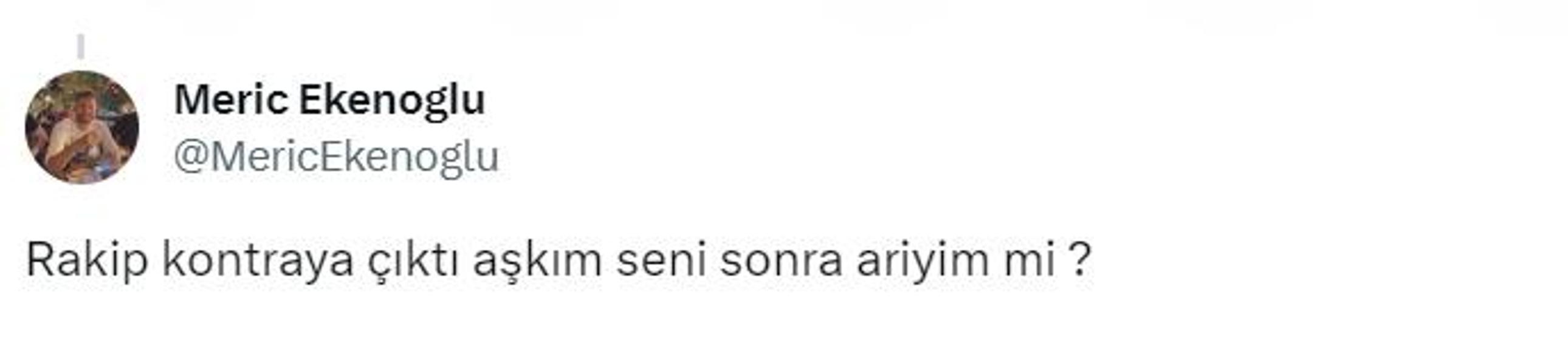 Futbolcunun elinde taşıdığı sosyal medyayı salladı