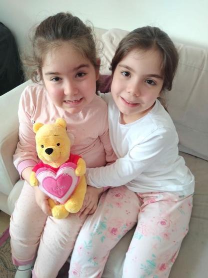 Sevgilinize, eşinize alacağınız hediyeler SMA hastası Çağlaya destek için kalp olsun