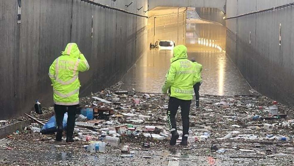 1 kişinin öldüğü su dolu alt geçitte felaketin izi