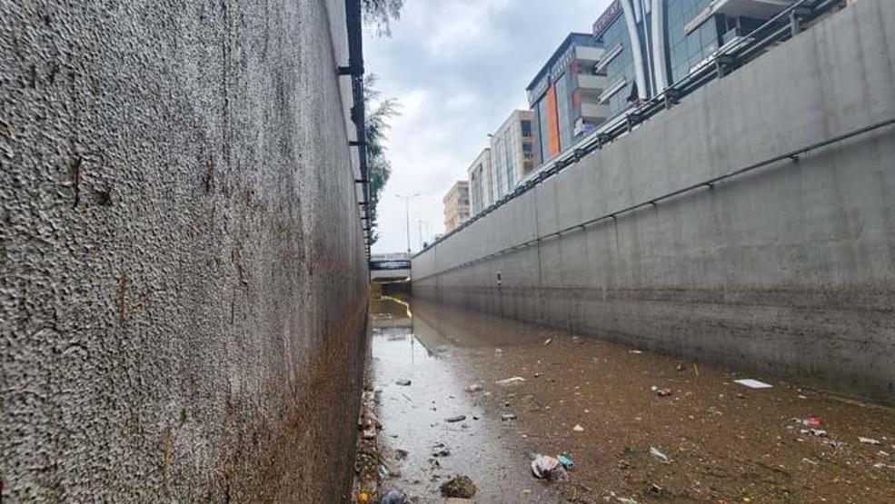 1 kişinin öldüğü su dolu alt geçitte felaketin izi