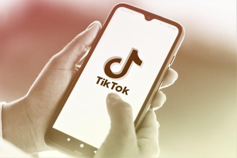 AB, YouTube ve TikToktan algoritmaları hakkında bilgi istedi