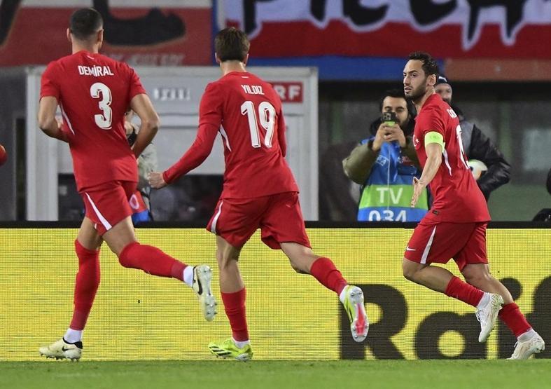 Uğur Meleke, Milli Takımdaki 4 büyük hatayı yazdı