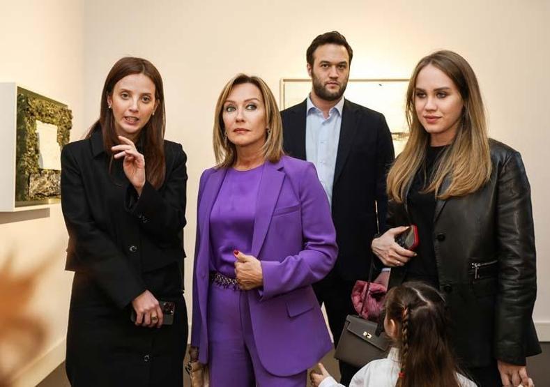 Sanatçı Aida Mahmudova’nın kişisel sergisi ‘Bir Rüya Açılır’ sanatseverlerle buluştu