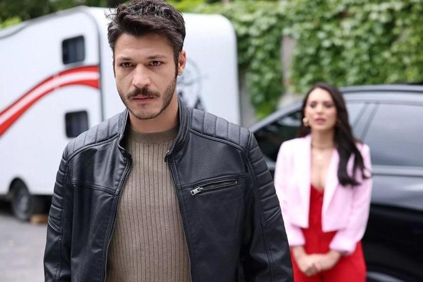 İnci Taneleri gözyaşlarına boğdu Nehir ile Cihan yıllar sonra yan yana