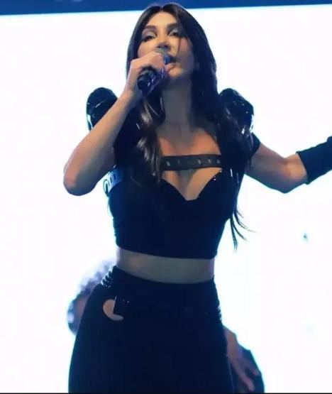 Hande Yener: Nerede o eski polemikler