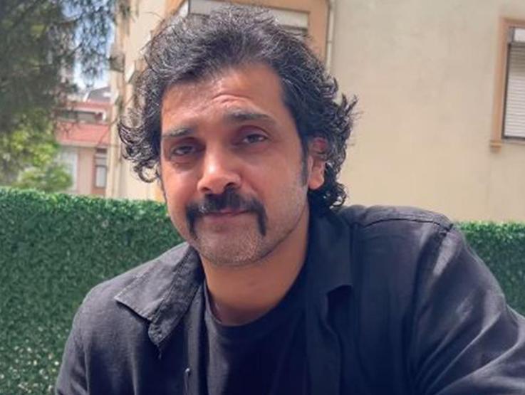 Yeni imajı sosyal medyayı sallamıştı Popstar Bayhan’dan ‘Hastaneye kaldırıldı’ iddialarına yanıt