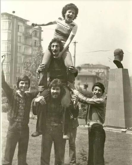 Usta sanatçı Ahmet Uğurlu hayatını kaybetti
