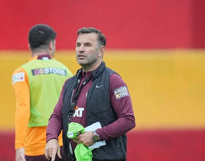 SON DAKİKA Batshuayi ve İlkay Gündoğan Galatasaray’ın gündeminde mi Okan Buruk açıkladı
