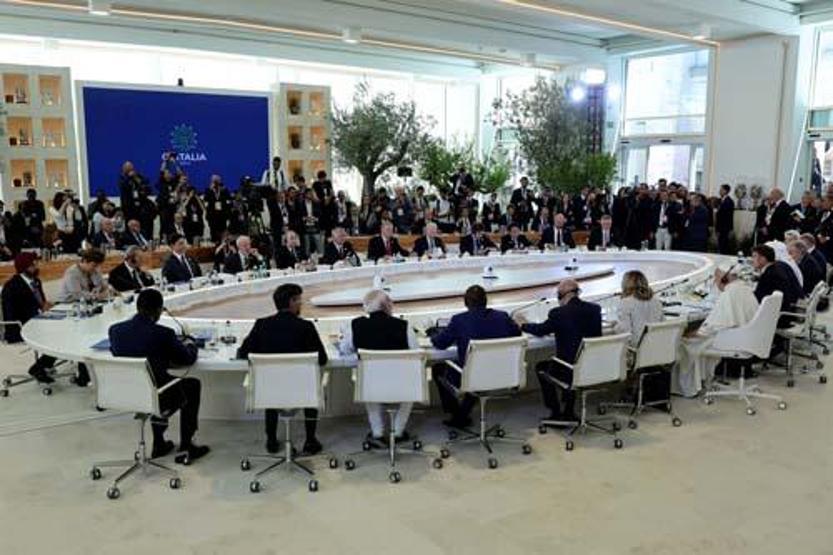G7de dikkat çeken anlar