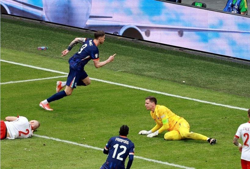 Trabzonspor istiyordu Wout Weghorst yeni takımına imzayı atıyor...