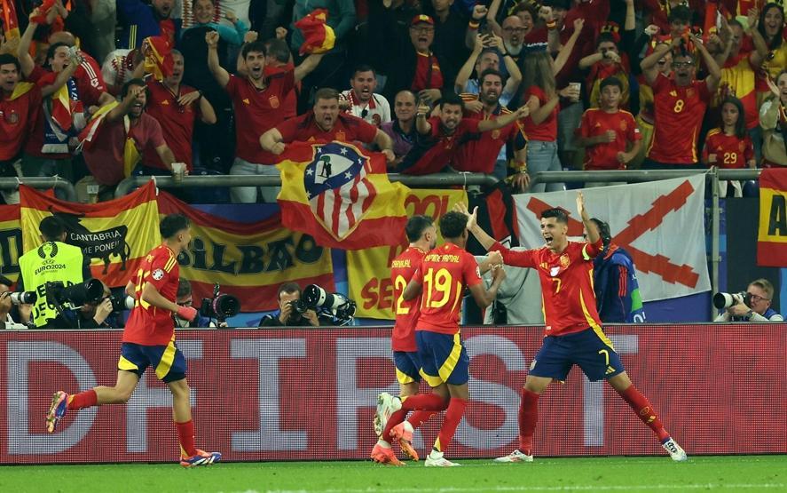Türkiyenin EURO 2024te gruptan çıkma şansı belli oluyor Millilerin son 16 turu hesapları...