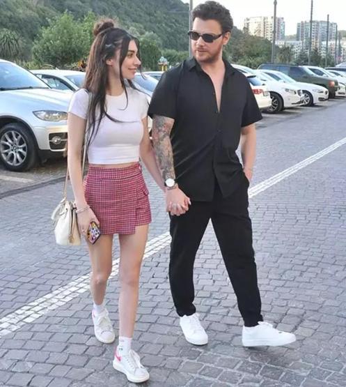 Burcu Kıratlıdan Sinan Akçıla cevap: Abartıldığını düşünüyorum