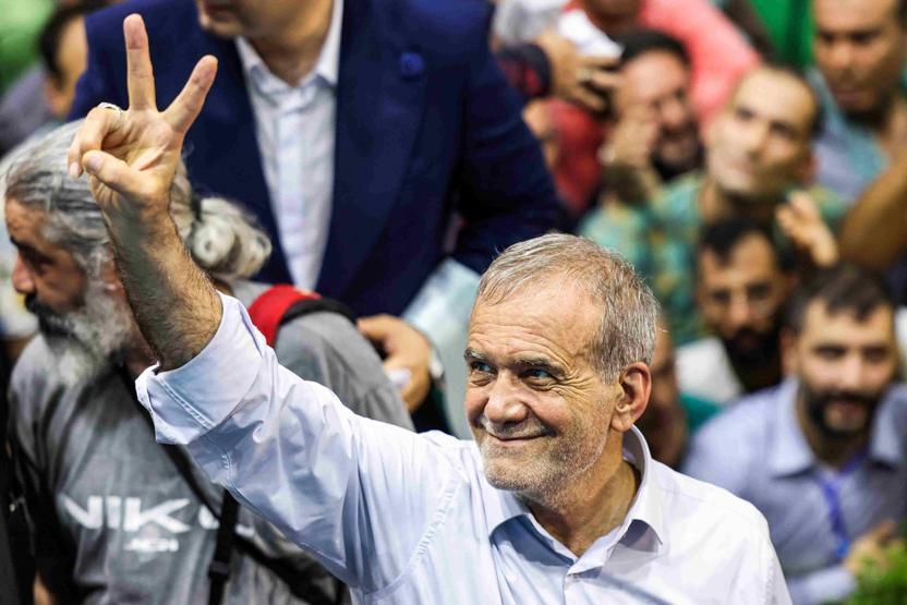 İranda tek reformist aday Türk doktor: Bir ilke imza atabilir Evde Farsça değil Türkçe konuşuyoruz