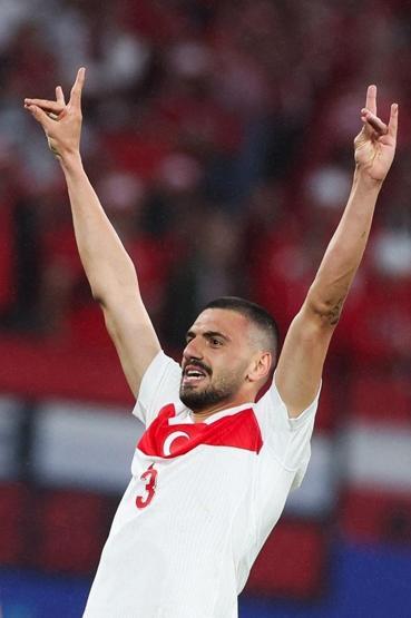 Son Dakika Haberi | Fenerbahçede transfer operasyonu başlıyor 3 yıldız isimde sıcak gelişme...
