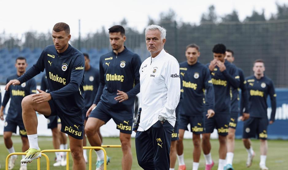 Son Dakika Haberi | Fenerbahçede transfer operasyonu başlıyor 3 yıldız isimde sıcak gelişme...