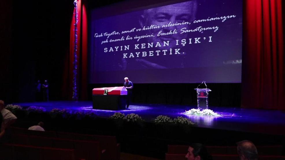 Kenan Işıka son veda İstanbul AKMde tören düzenlendi