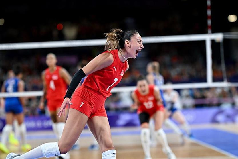 TÜRKİYE DOMİNİK CUMHURİYETİ CANLI İZLE- Filenin Sultanları voleybol maçı hangi kanalda, ne zaman, saat kaçta