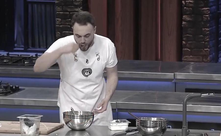 MasterChefte ana kadroya giren 19. yarışmacı belli oldu Yarışmada çift tadım krizi İşte kazanan isim...