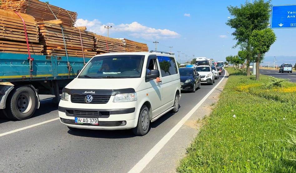 Tünel kapatıldı, trafik felç oldu: Ambulans geçmekte zorlandı