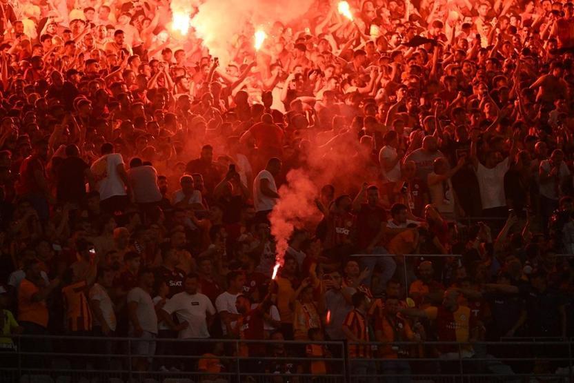 Süper Ligde yeni sezon başlıyor Son şampiyon Galatasaray, Hataysporu konuk ediyor...