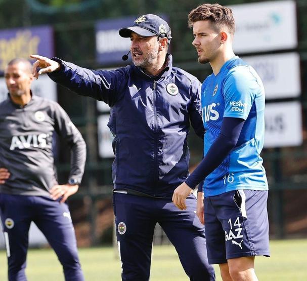Vitor Pereiradan, Brightona transfer olan Ferdi Kadıoğlu hakkında açıklama: Sürpriz olmadı ama şaşırdığım şey...