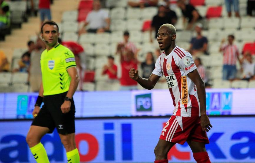 Hatayspor, hatalı hakem kararları nedeniyle Adalet çağrısında bulundu