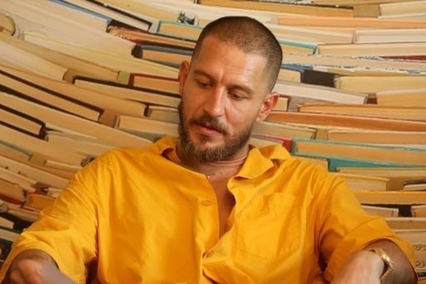 URAZ KAYGILAROĞLU, TAŞ KAĞIT MAKAS’TA  “MAFYA MARKO” ROLÜYLE ORTALIĞI KARIŞTIRACAK