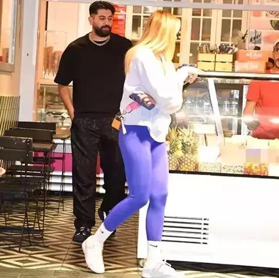 SURVIVOR ALEYNAYI ŞOKE EDEN SORU Ablam değil, annem