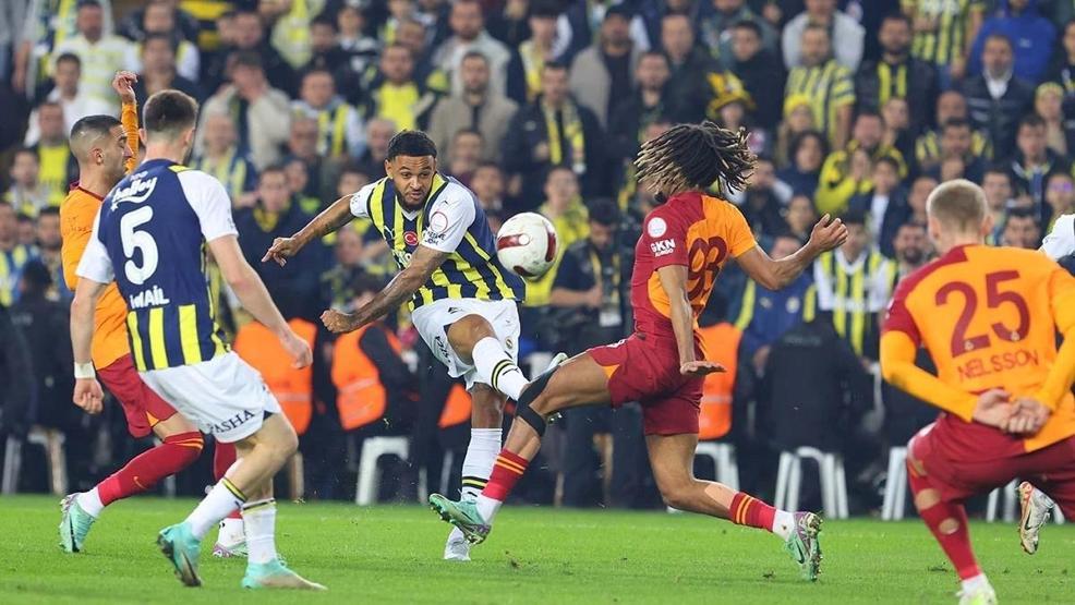 Fenerbahçe - Galatasaray derbisinin biletleri satışa çıkıyor Dünya derbisinin bilet fiyatları belli oldu...