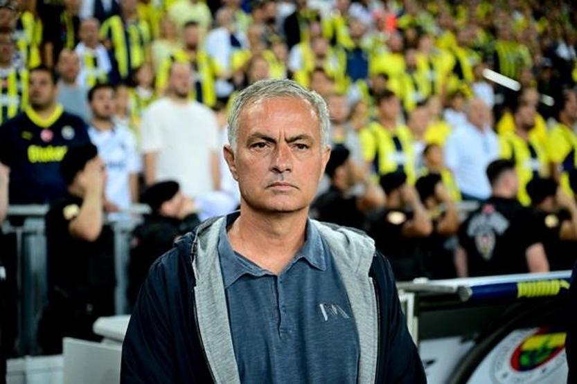 Fenerbahçe - Galatasaray derbisi sonrası Jose Mourinhoya sert eleştiri Nihat Kahveci ve Erman Özgürden flaş yorum...