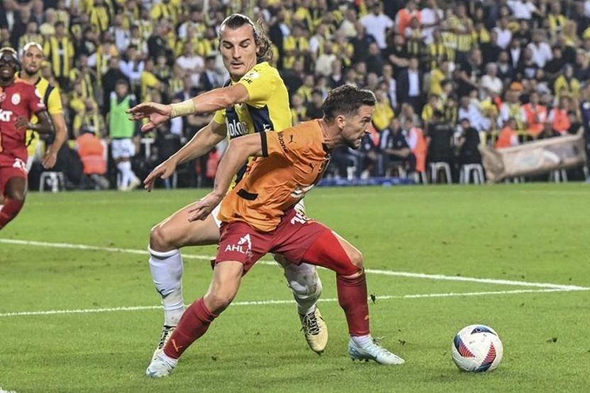 Fenerbahçe - Galatasaray derbisi sonrası Jose Mourinhoya sert eleştiri Nihat Kahveci ve Erman Özgürden flaş yorum...