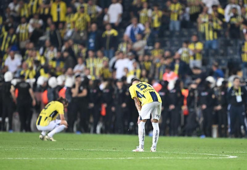 Fenerbahçe - Galatasaray derbisi sonrası Jose Mourinhoya sert eleştiri Nihat Kahveci ve Erman Özgürden flaş yorum...