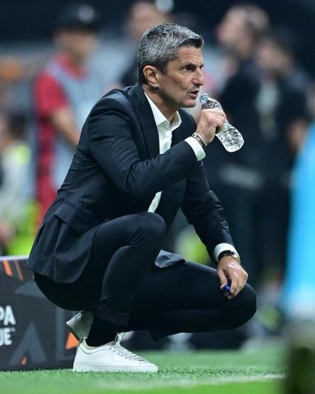 PAOK Teknik Direktörü Razvan Lucescu, mağlubiyeti deplasmana bağladı