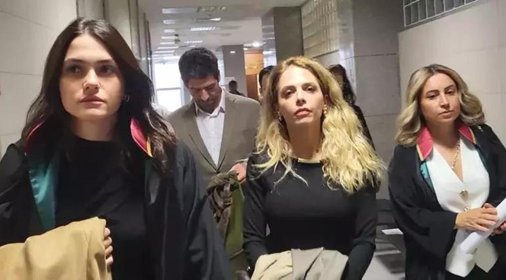 Cemal H�nal ile Lale Cangal bo�and�