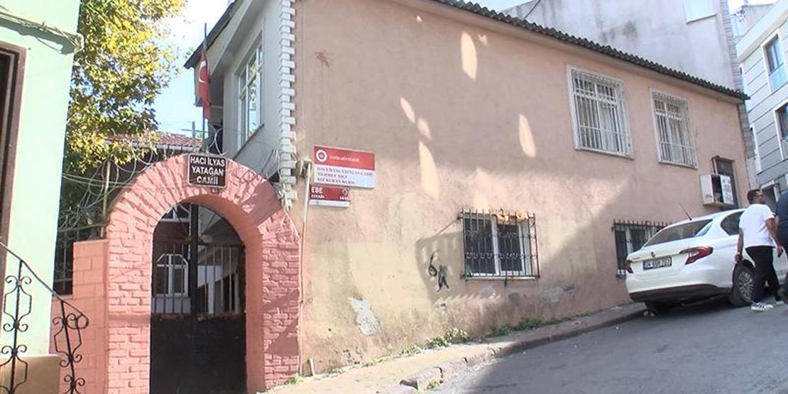 Cenaze namaz�nda ak�l almaz olay! Musalla ta��nda 'dirildi'